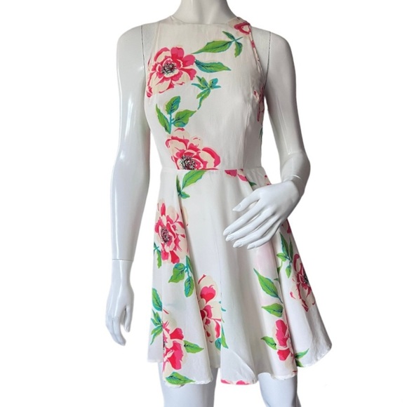 Yumi Kim White Rosebud Floral Happy Hour Silk Flare Dress Size S - Picture 1 of 14
